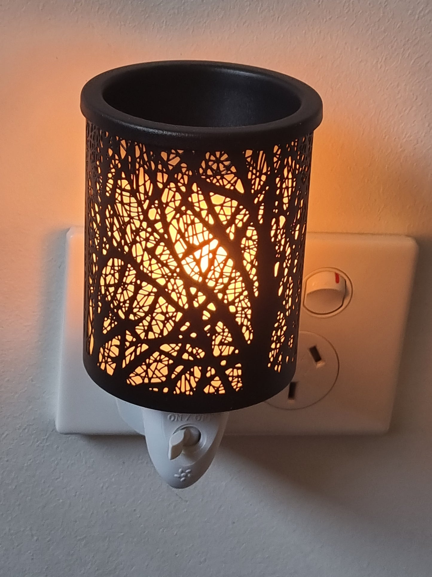 Forrest Black Electric Plugin Wax Warmer