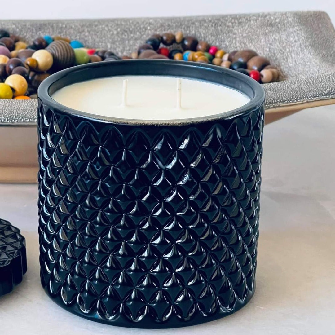 LARGE BLACK GEO Candle